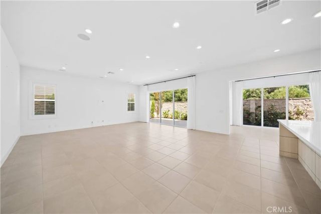 360 Riverbend, Lake Forest, CA 92630