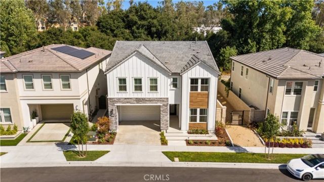 360 Riverbend, Lake Forest, CA 92630