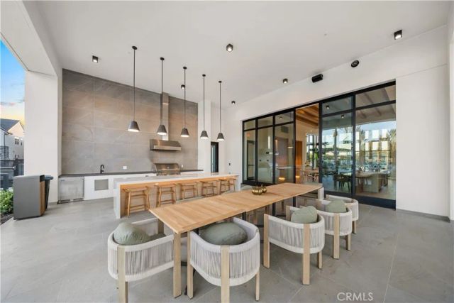 360 Riverbend, Lake Forest, CA 92630