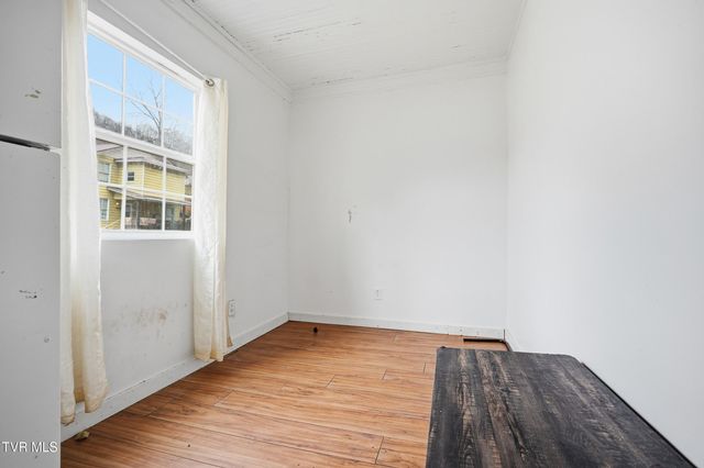 124 Clinchco Main Street, Clinchco, VA 24226