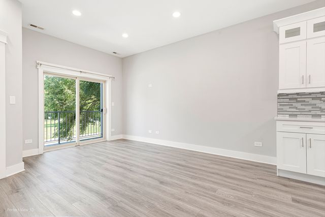 4552 S Evans Avenue 2, Chicago, IL 60653