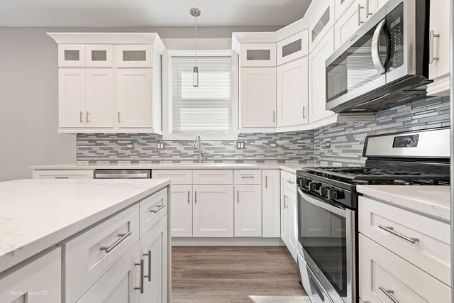 4552 S Evans Avenue 2, Chicago, IL 60653