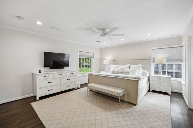 5610 Greenbrier Drive, Dallas, TX 75209