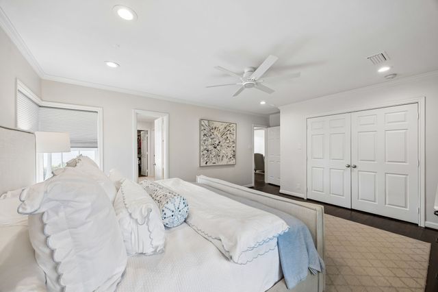 5610 Greenbrier Drive, Dallas, TX 75209