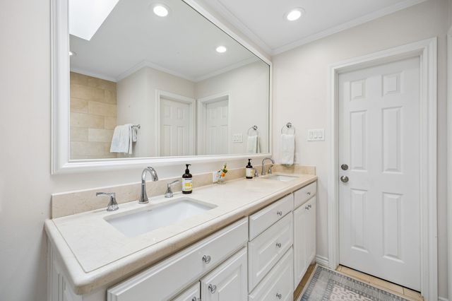 5610 Greenbrier Drive, Dallas, TX 75209