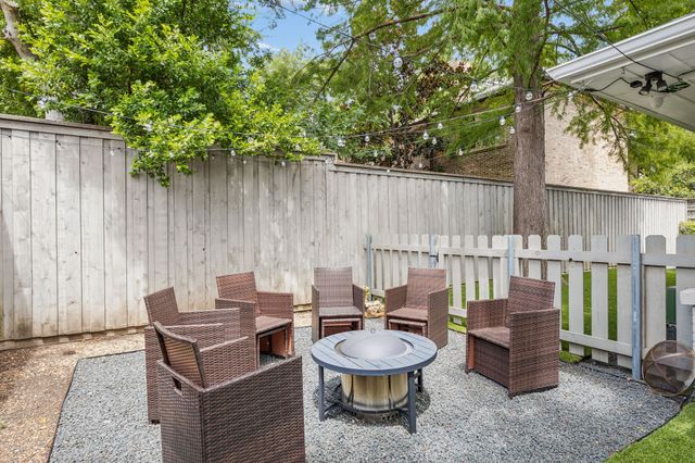 5610 Greenbrier Drive, Dallas, TX 75209