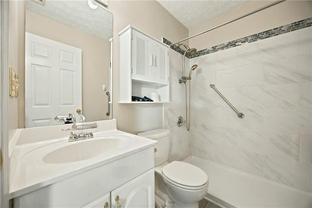 3620 Friendship Farm Drive, Buford, GA 30519