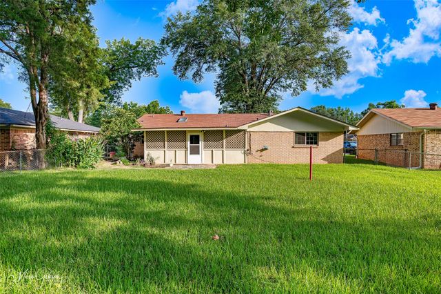 1920 Venus Drive, Bossier City, LA 71112