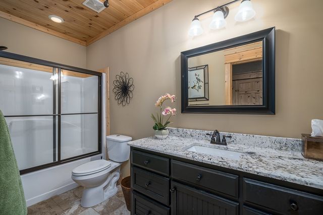 43 Tunica Lane, Ellijay, GA 30540