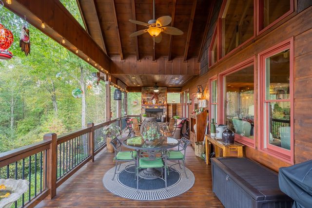43 Tunica Lane, Ellijay, GA 30540