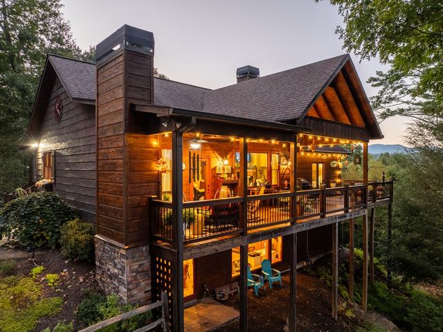 43 Tunica Lane, Ellijay, GA 30540