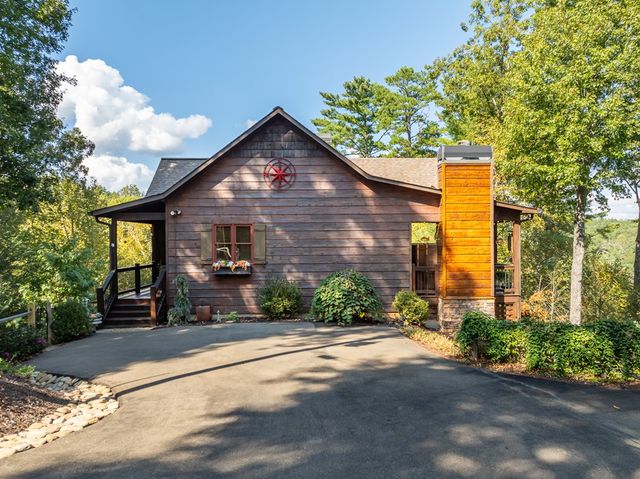 43 Tunica Lane, Ellijay, GA 30540