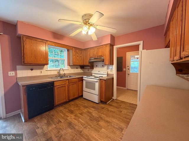 208 HARFORD RD, Salisbury, MD 21801