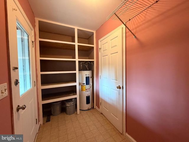 208 HARFORD RD, Salisbury, MD 21801