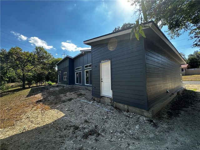 2225 Hermanson Drive, Waco, TX 76710