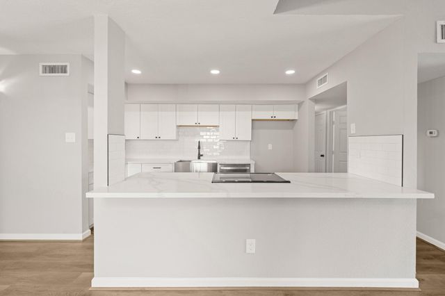 531 Tara Plantation Drive, Richmond, TX 77469