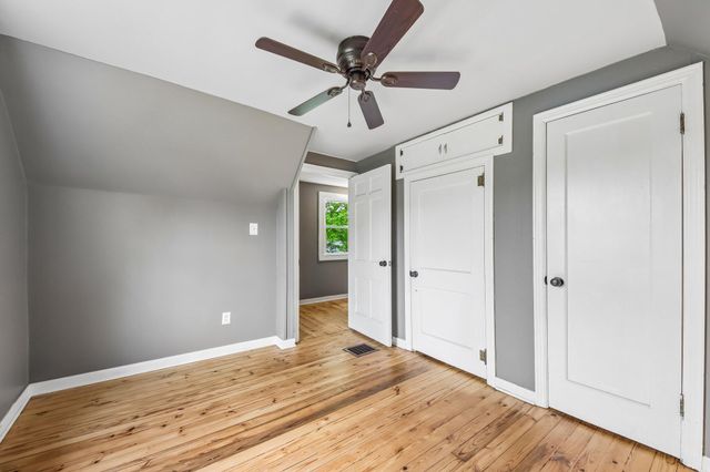 1206 Sycamore Street, Crown Point, IN 46307