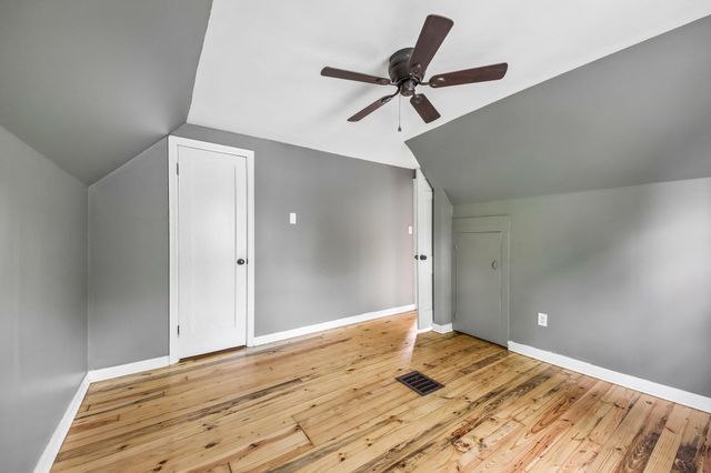 1206 Sycamore Street, Crown Point, IN 46307