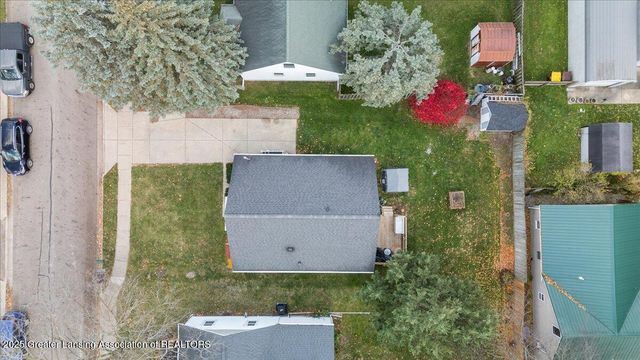 222 Elm Street, Grand Ledge, MI 48837
