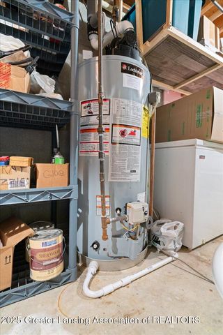 222 Elm Street, Grand Ledge, MI 48837