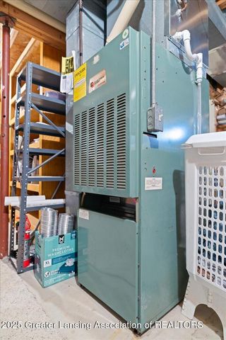 222 Elm Street, Grand Ledge, MI 48837