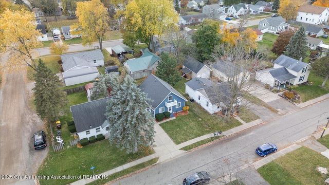 222 Elm Street, Grand Ledge, MI 48837