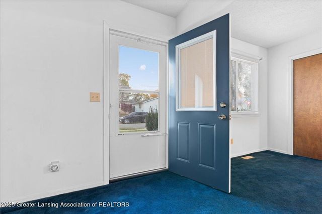 222 Elm Street, Grand Ledge, MI 48837