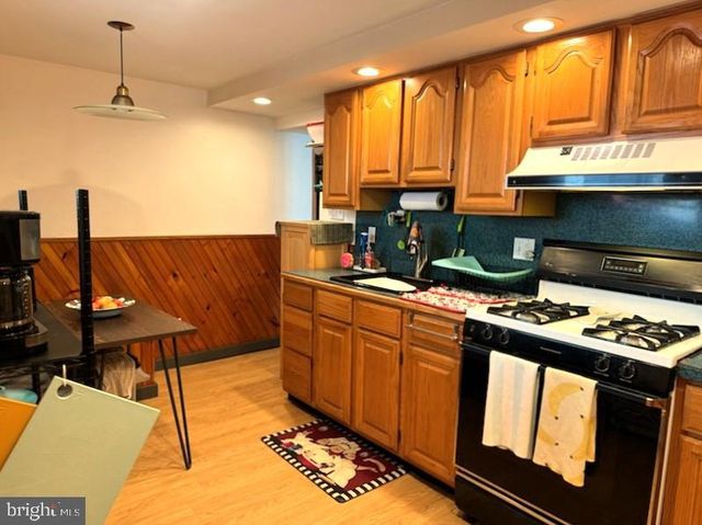 2710 E BIRCH ST, Philadelphia, PA 19134