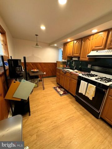 2710 E BIRCH ST, Philadelphia, PA 19134