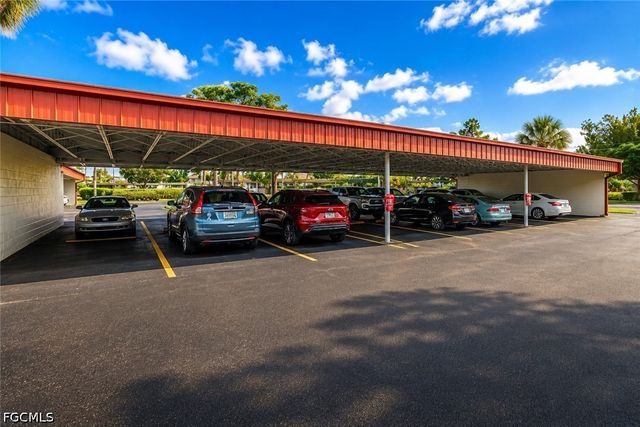 1700 Pine Valley DR 319, Fort Myers, FL 33907