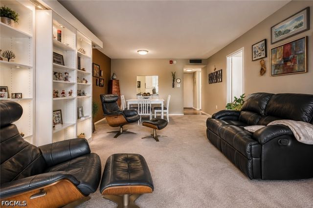 1700 Pine Valley DR 319, Fort Myers, FL 33907