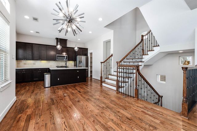 925 W 23rd Street D, Houston, TX 77008