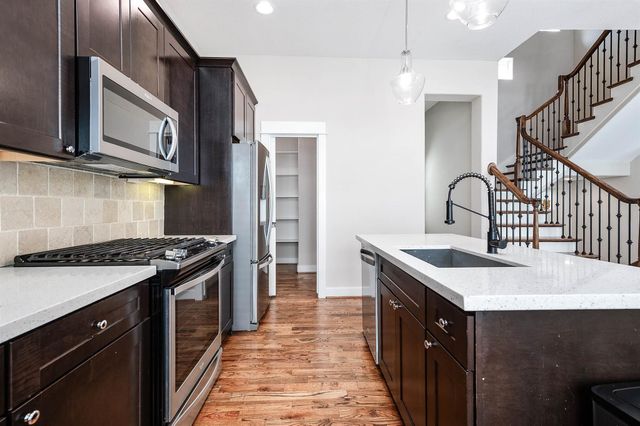 925 W 23rd Street D, Houston, TX 77008