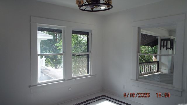 940 W Mulberry, San Antonio, TX 78201
