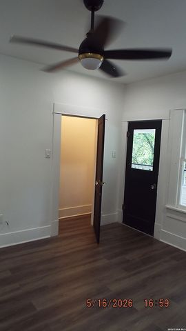 940 W Mulberry, San Antonio, TX 78201