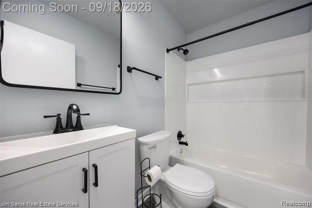 22911 Hayes Unit #1, Eastpointe, MI 48021