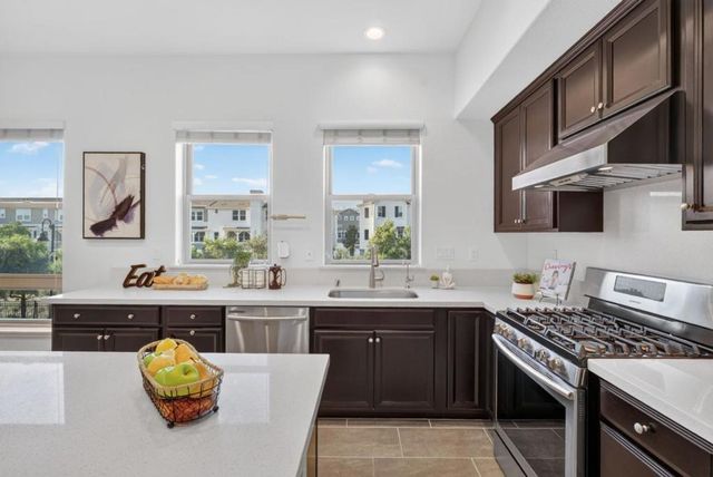 1718 Hazelnut Lane, Milpitas, CA 95035