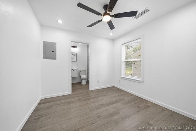2452 N Pittsburg Avenue, Tulsa, OK 74115