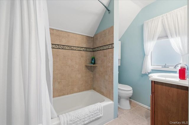 112 Longworth Avenue, Woodmere, NY 11598