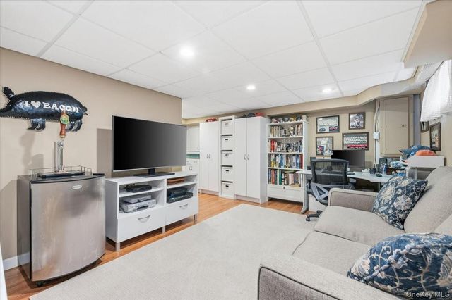 112 Longworth Avenue, Woodmere, NY 11598