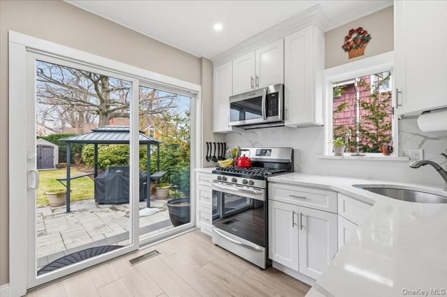 112 Longworth Avenue, Woodmere, NY 11598