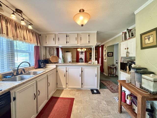 101 Flood Rd, Mcminnville, TN 37110
