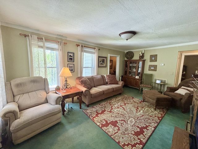 101 Flood Rd, Mcminnville, TN 37110