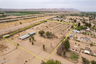 2900 Willow Creek Lane, Las Cruces, NM 88007