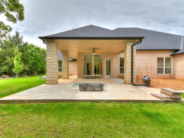 6209 Lakewood Ridge Road, Edmond, OK 73013