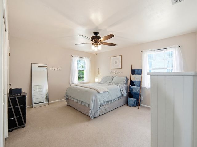 801 Alamo Dr, Kerrville, TX 78028