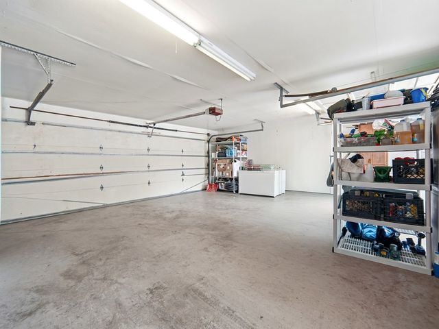 801 Alamo Dr, Kerrville, TX 78028
