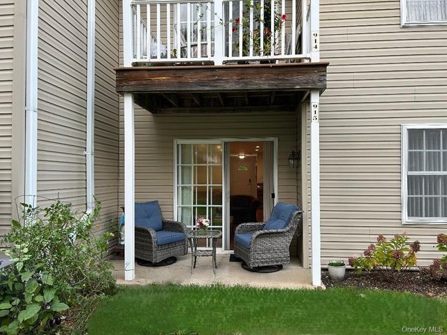 915 Altessa Boulevard, Melville, NY 11747