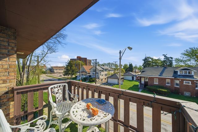 9602 Schiller Boulevard 3N, Franklin Park, IL 60131
