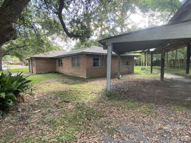 3960 Hale Street, Vidor, TX 77662